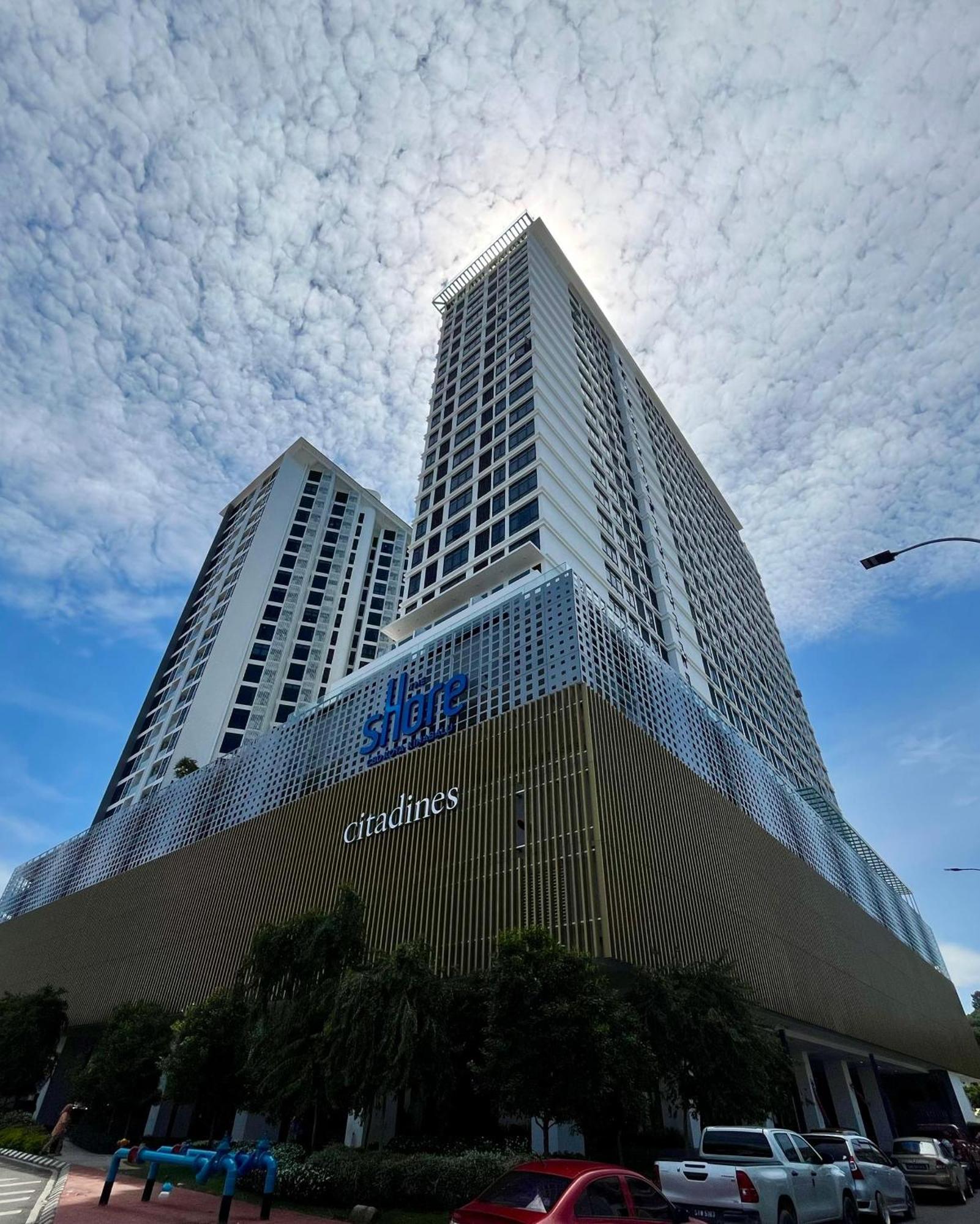 Covesign Suite, The Shore Kota Kinabalu Exterior foto