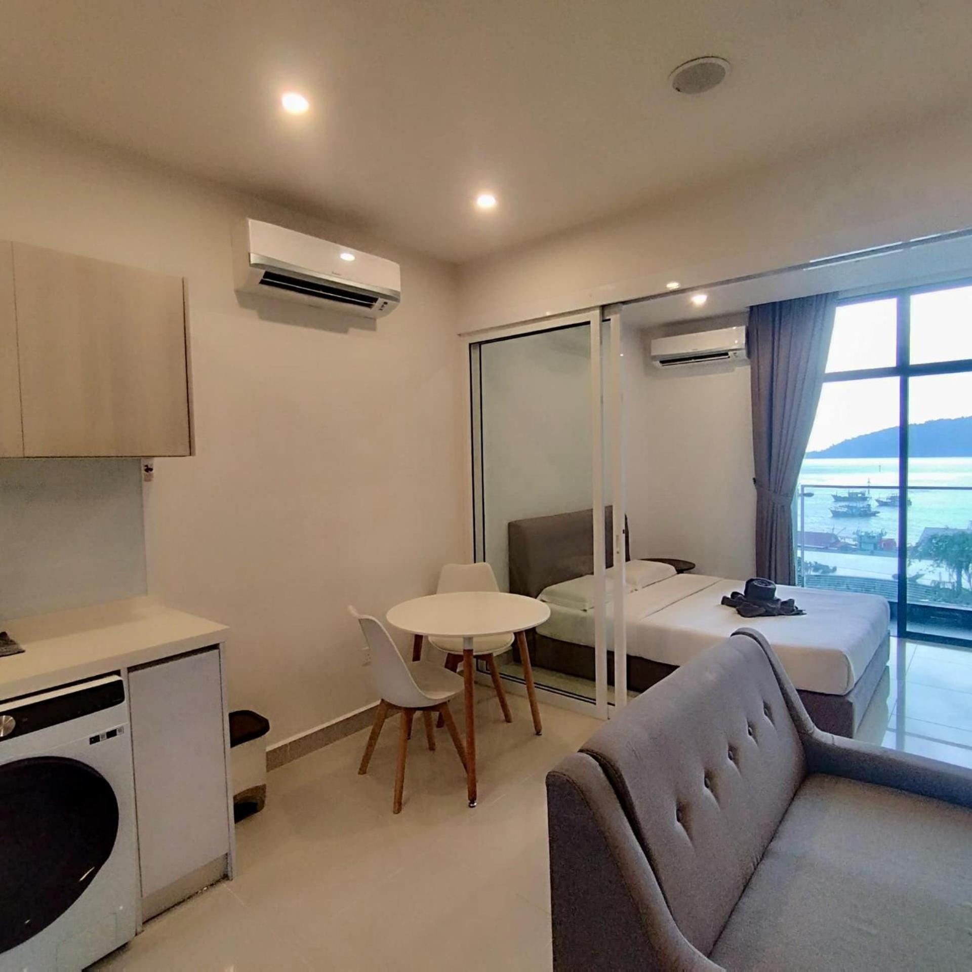 Covesign Suite, The Shore Kota Kinabalu Exterior foto