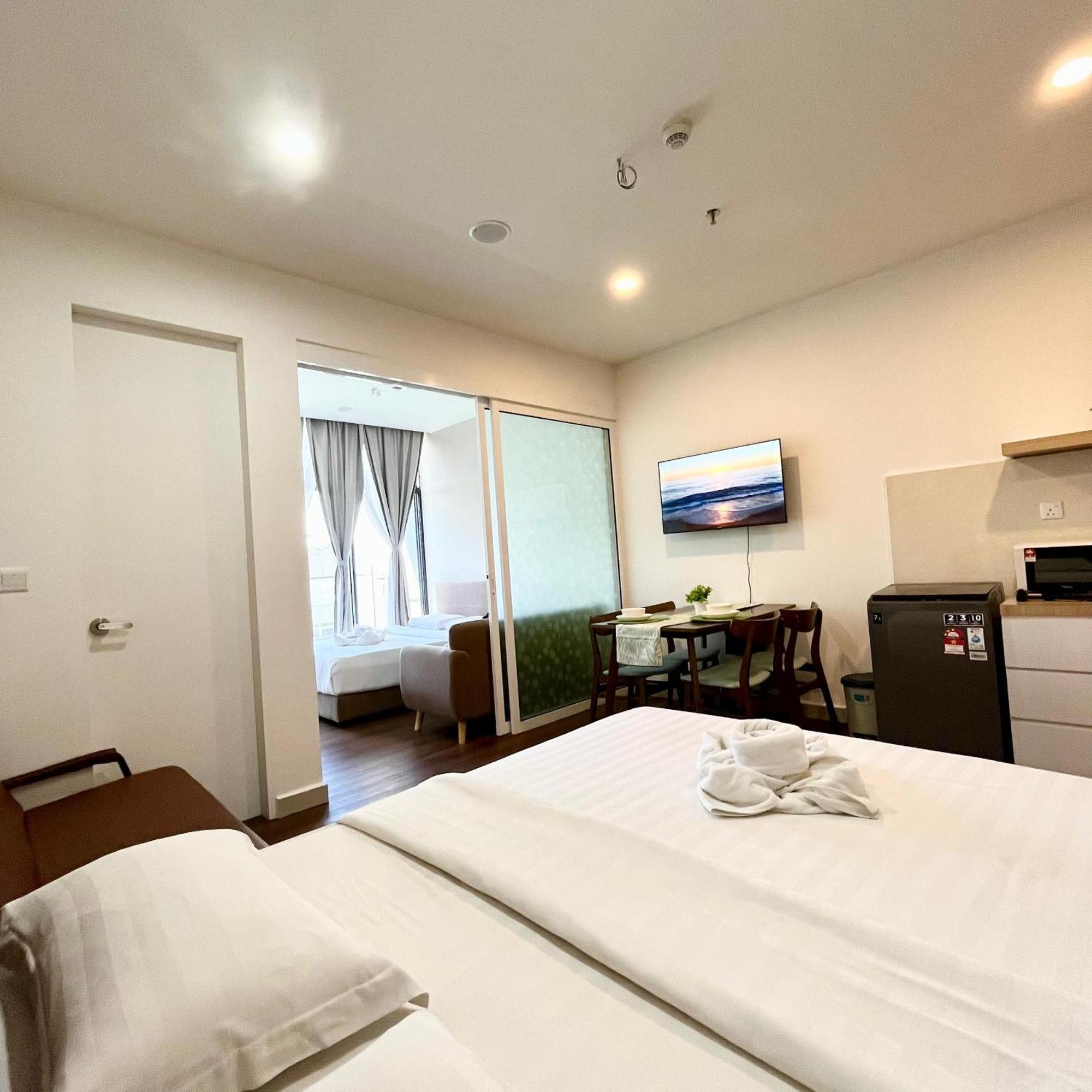 Covesign Suite, The Shore Kota Kinabalu Exterior foto